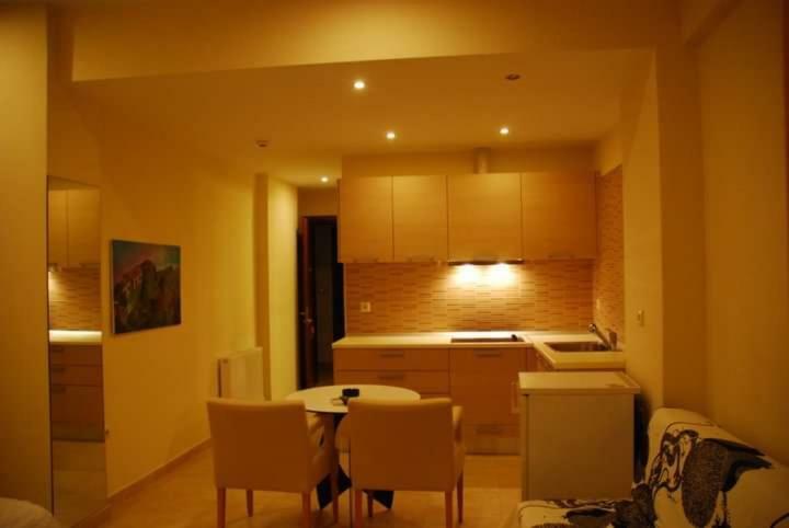 Lessioti Apartments Methana Exterior photo